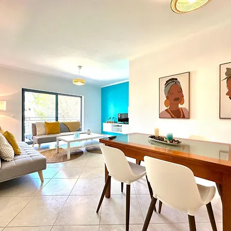 Ja - With Pool, Parking And Terrace *