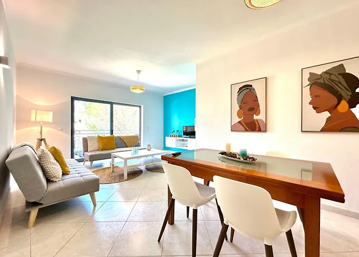 Ja - With Pool, Parking And Terrace *