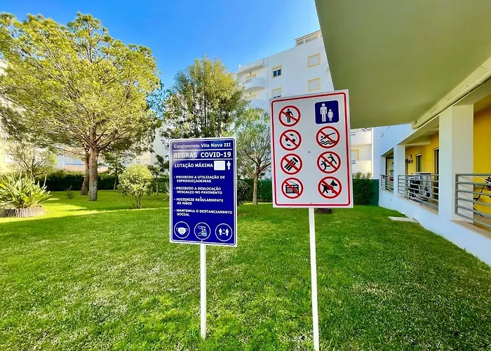 Apartmán Ja - With Pool, Parking And Terrace *