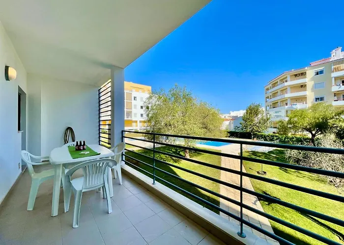 Ja - With Pool, Parking And Terrace Apartmán Armação de Pêra