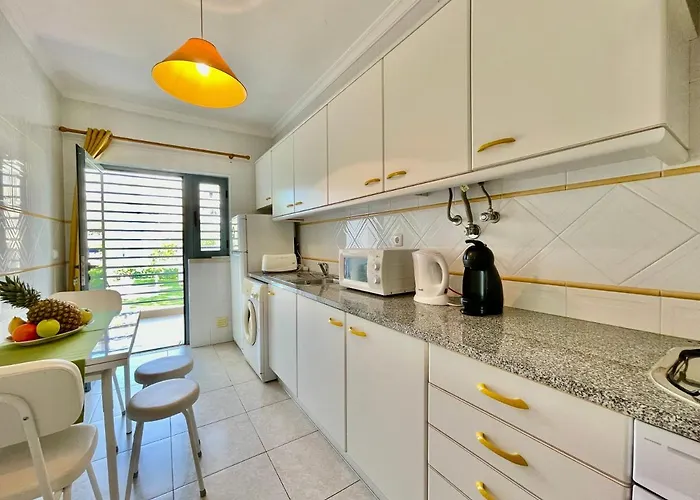 Ja - With Pool, Parking And Terrace Apartmán